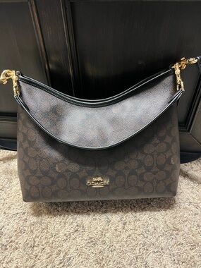 Coach Laurel Signature Shoulder Bag